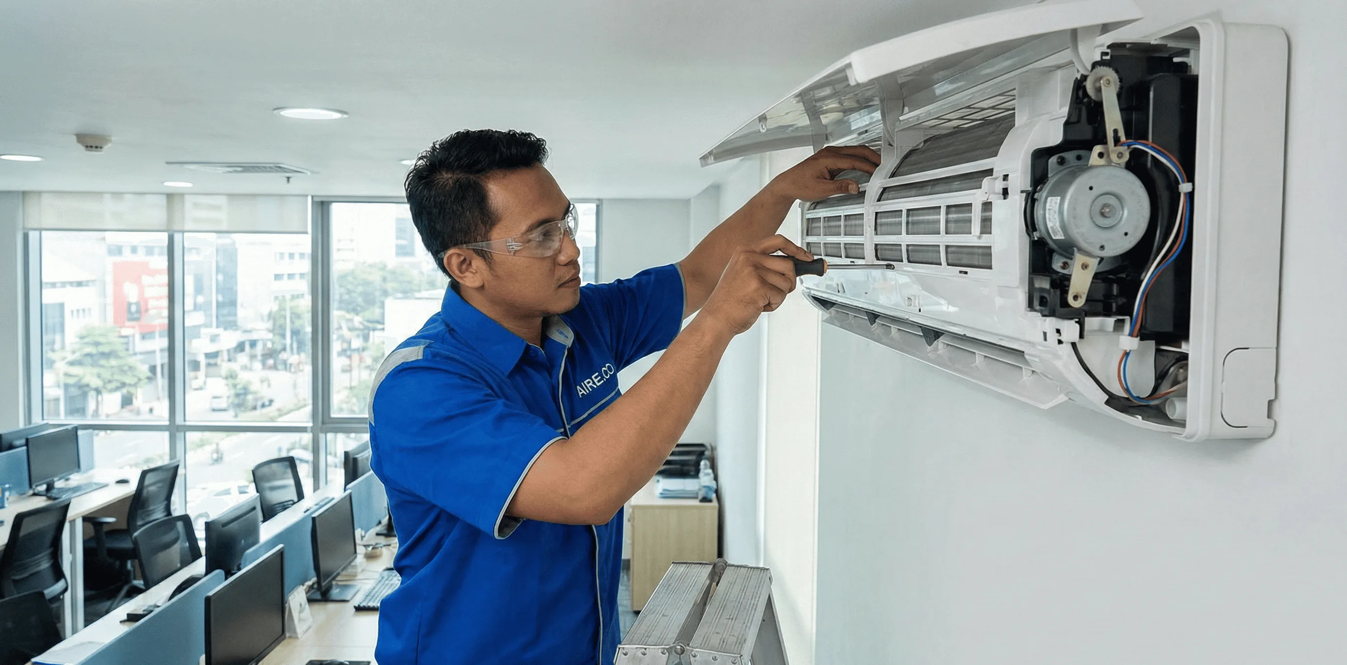 Service Swing Indoor AC